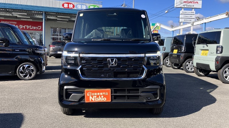 ホンダ N-BOXカスタム2枚目