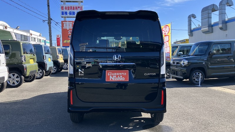 ホンダ N-BOXカスタム7枚目