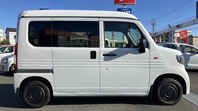 ホンダ N-VAN4枚目