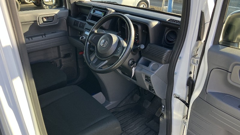 ホンダ N-VAN14枚目