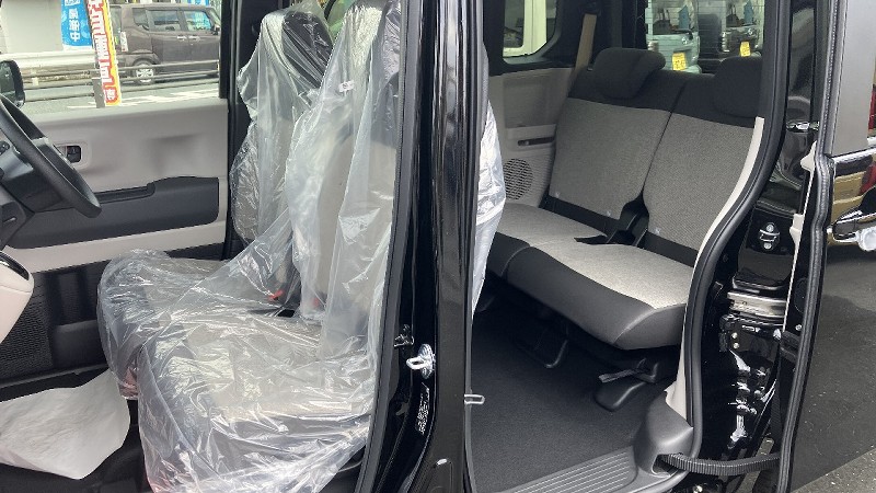 ホンダ N-BOX9枚目