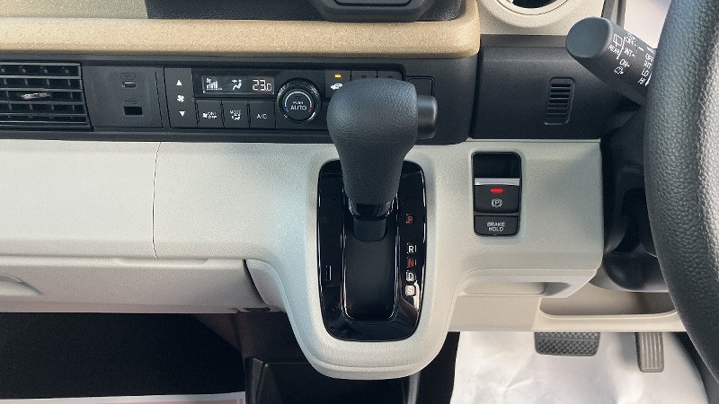 ホンダ N-BOX17枚目