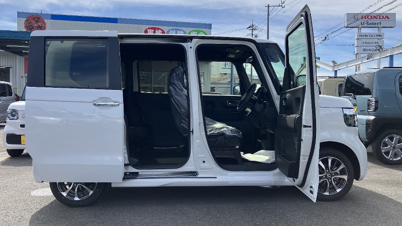 ホンダ N-BOXカスタム5枚目