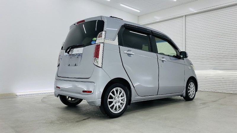 ホンダ N-WGN4枚目