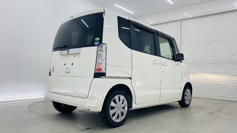 ホンダ N BOX4枚目