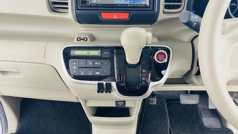 ホンダ N BOX15枚目