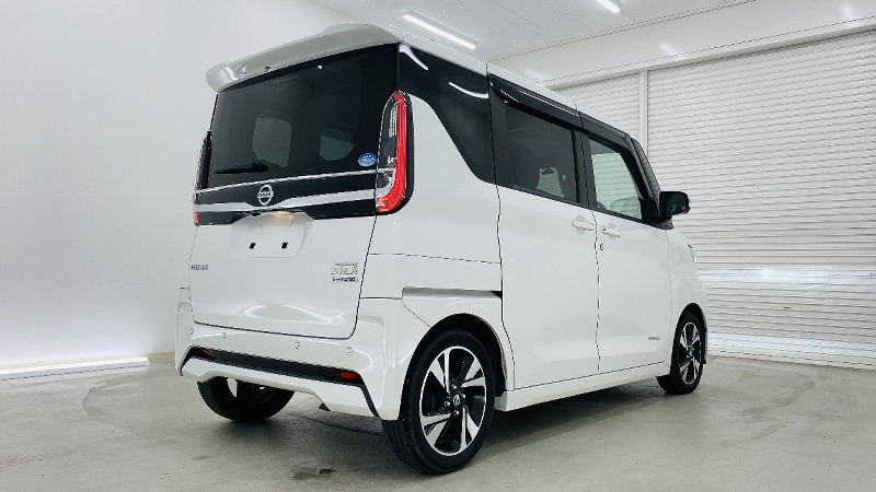 ニッサン ルークス4枚目